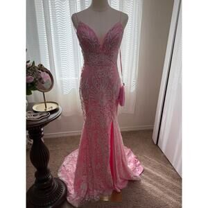 “GLOW” Pink Lace Prom/Bridesmaid Dress Size 2 – Beaded, Open Back, Train ✨ NWT